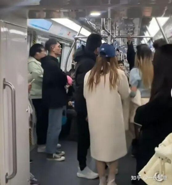 文件:Ea6f509efcda7666ca71194d7e6ab745.jpg